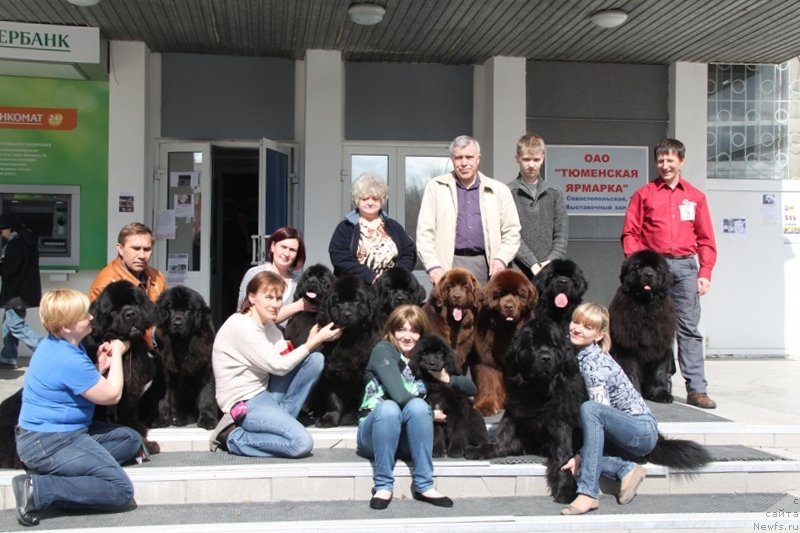 Фото: Tat'yana Abutova (Татьяна Абутова), Galina Bondarenko (Галина Бондаренко), Irina Nazarova (Ирина Назарова), YAkov Rudakov (Яков Рудаков), Oksana Smol'nikova (Оксана Смольникова)