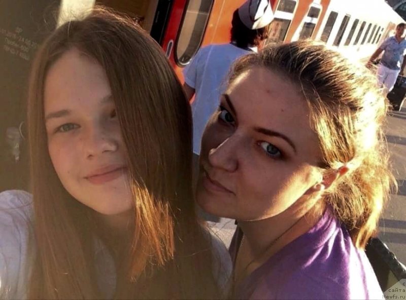 Фото: Mariya SHmeleva (Мария Шмелева), Svetlana Samarceva (Светлана Самарцева)