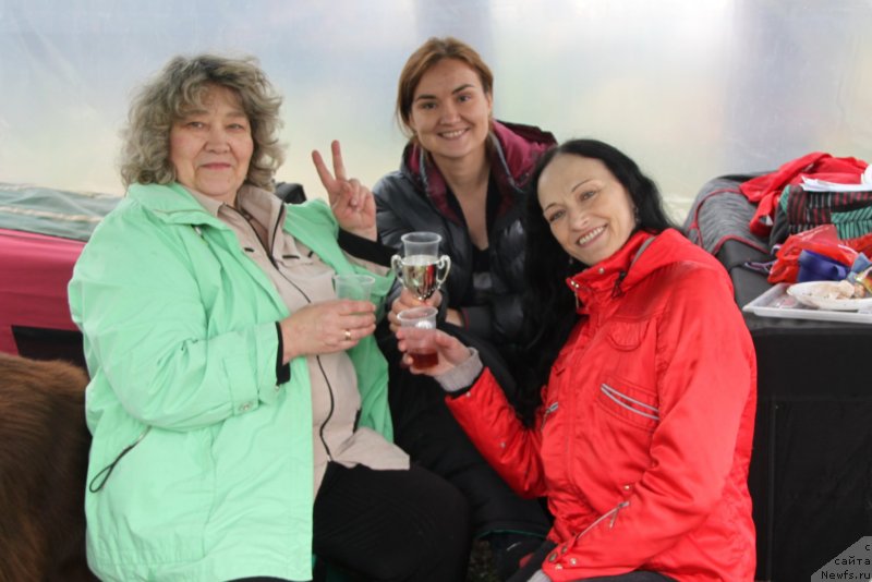 Фото: Irina Panyushkina (Ирина Панюшкина), Kseniya Novikova (Ксения Новикова), Elena Popova (Елена Попова)