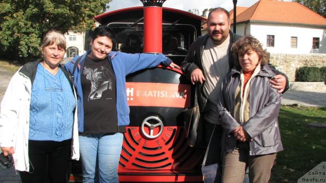 Фото: Marina Turapina (Марина Турапина), Natal'ya Tatarinova (Наталья Татаринова), Kiril Ermakov (Кирил Ермаков), Varvara Ryibalova (Варвара Рыбалова)